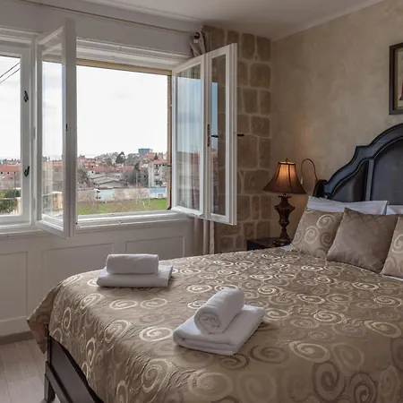 Queen Mary Luxury Σπλιτ